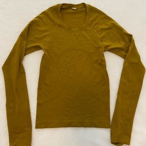 LULU LEMON swiftly tech size 0